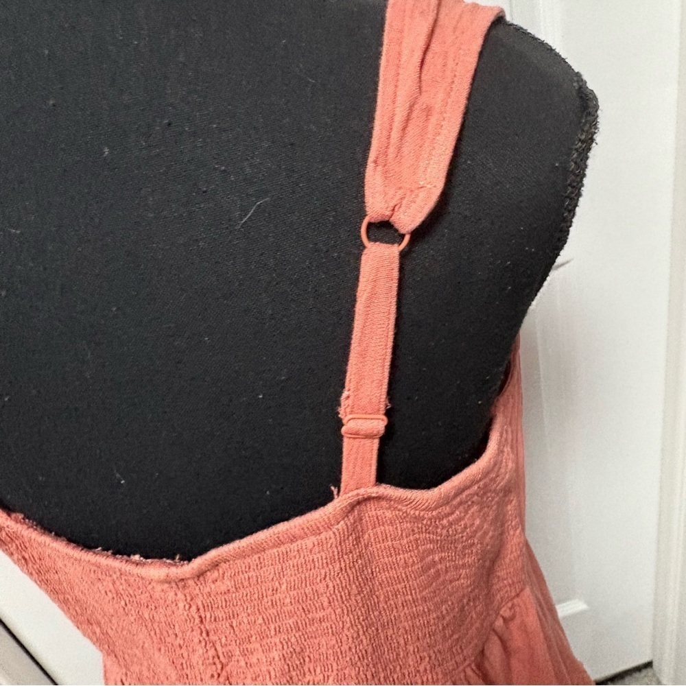 Torrid Tank - Picture 4 of 6